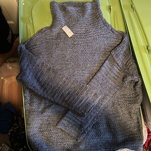 NWT Aerie knit turtleneck sweatshirt